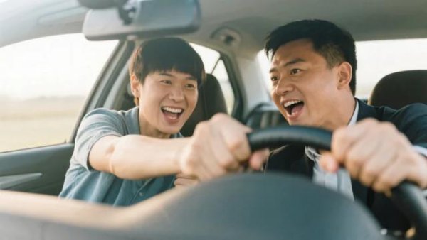 实盘配资平台app 在中国，为什么两个CEO往往管不好一个公司