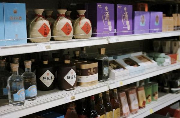 配资炒股票 酒鬼酒的增长, 胖东来拉得动吗?